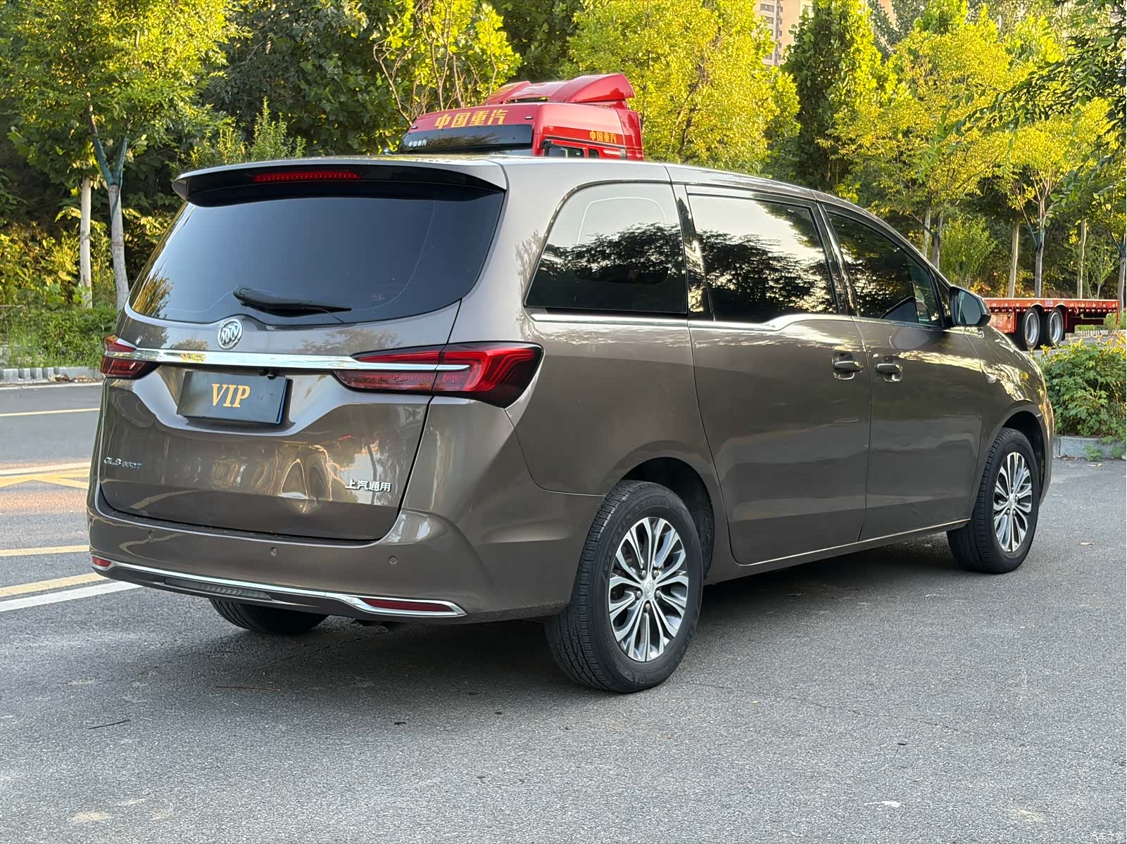 Buick GL8, 2021 4