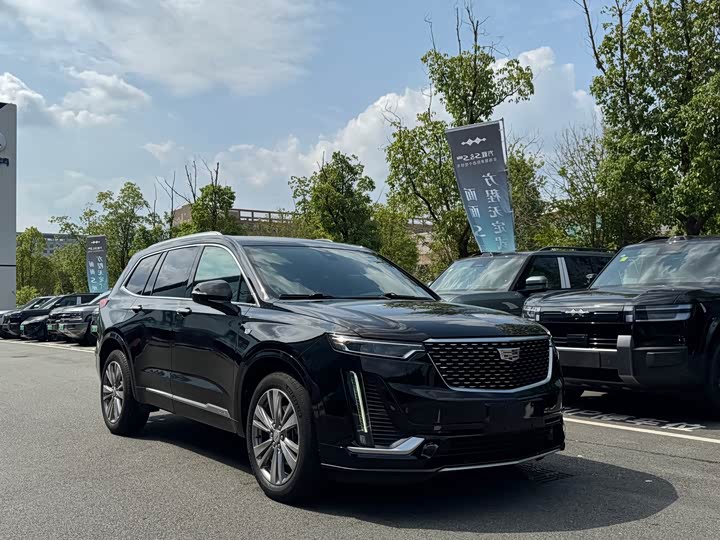 Cadillac XT6 2022 2.0T liu seats AWD Люкс