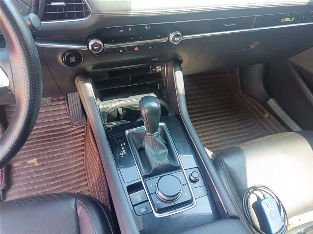 Mazda Mazda3, 2021 10