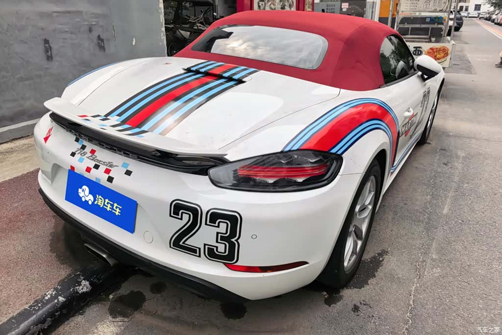 Porsche Boxster, 2018 3