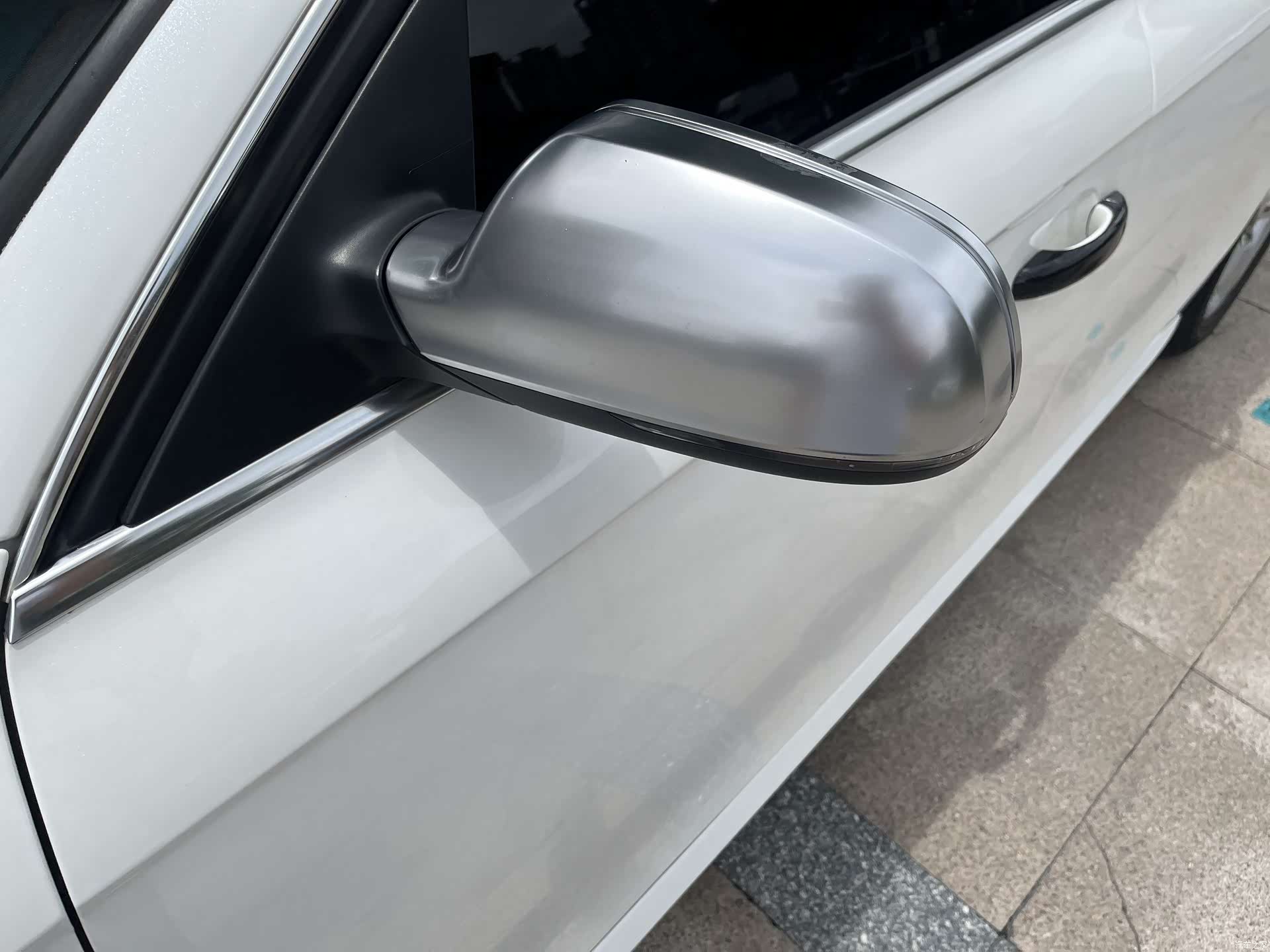 Audi A4L, 2013 15