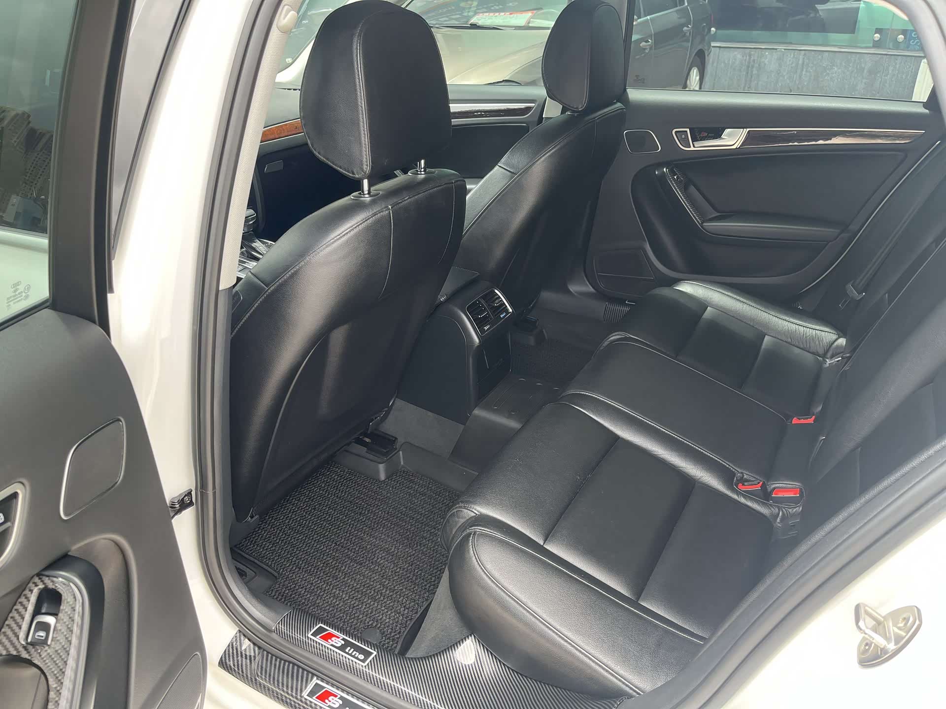 Audi A4L, 2013 6