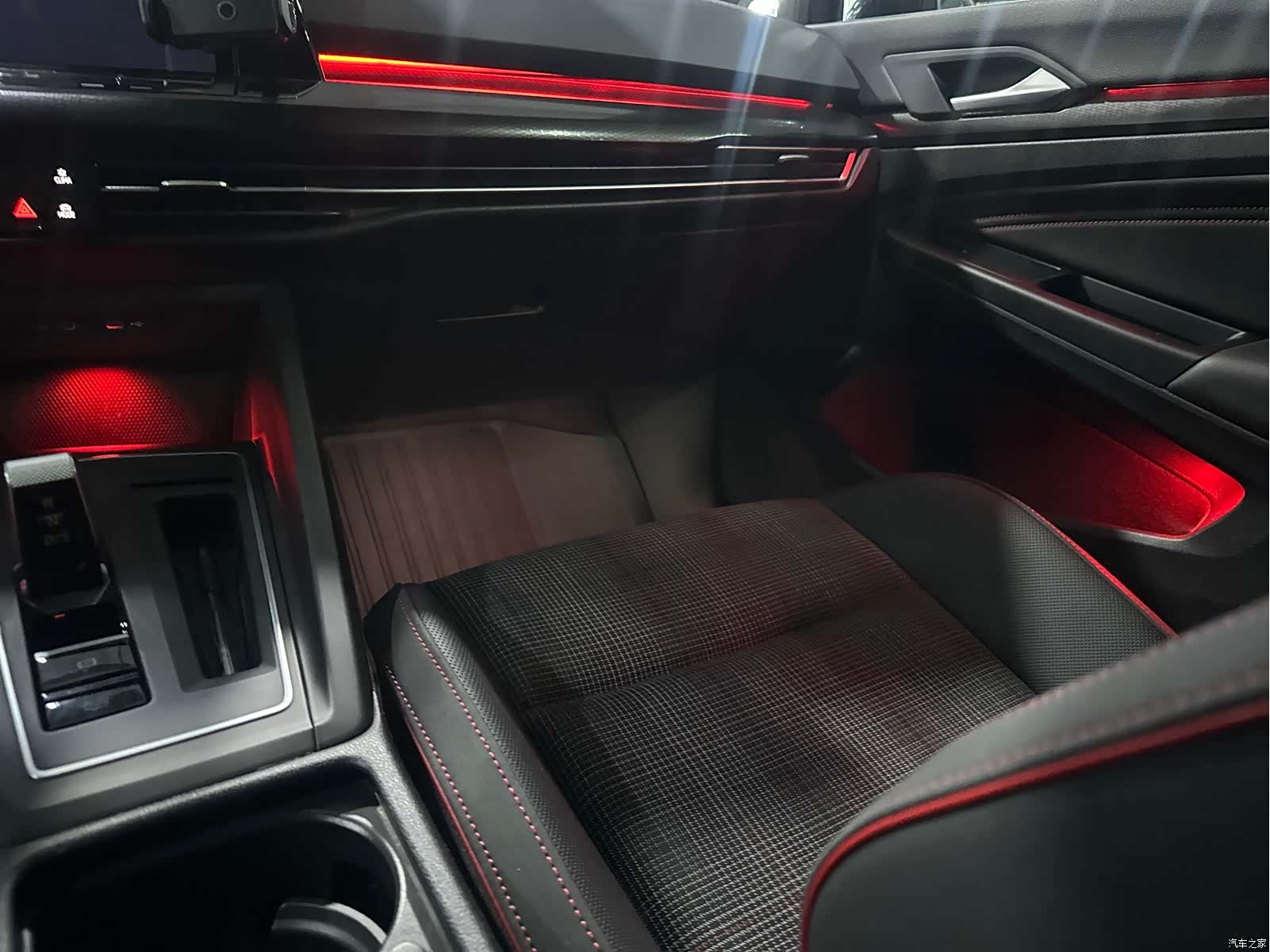 Volkswagen Golf, 2022 15