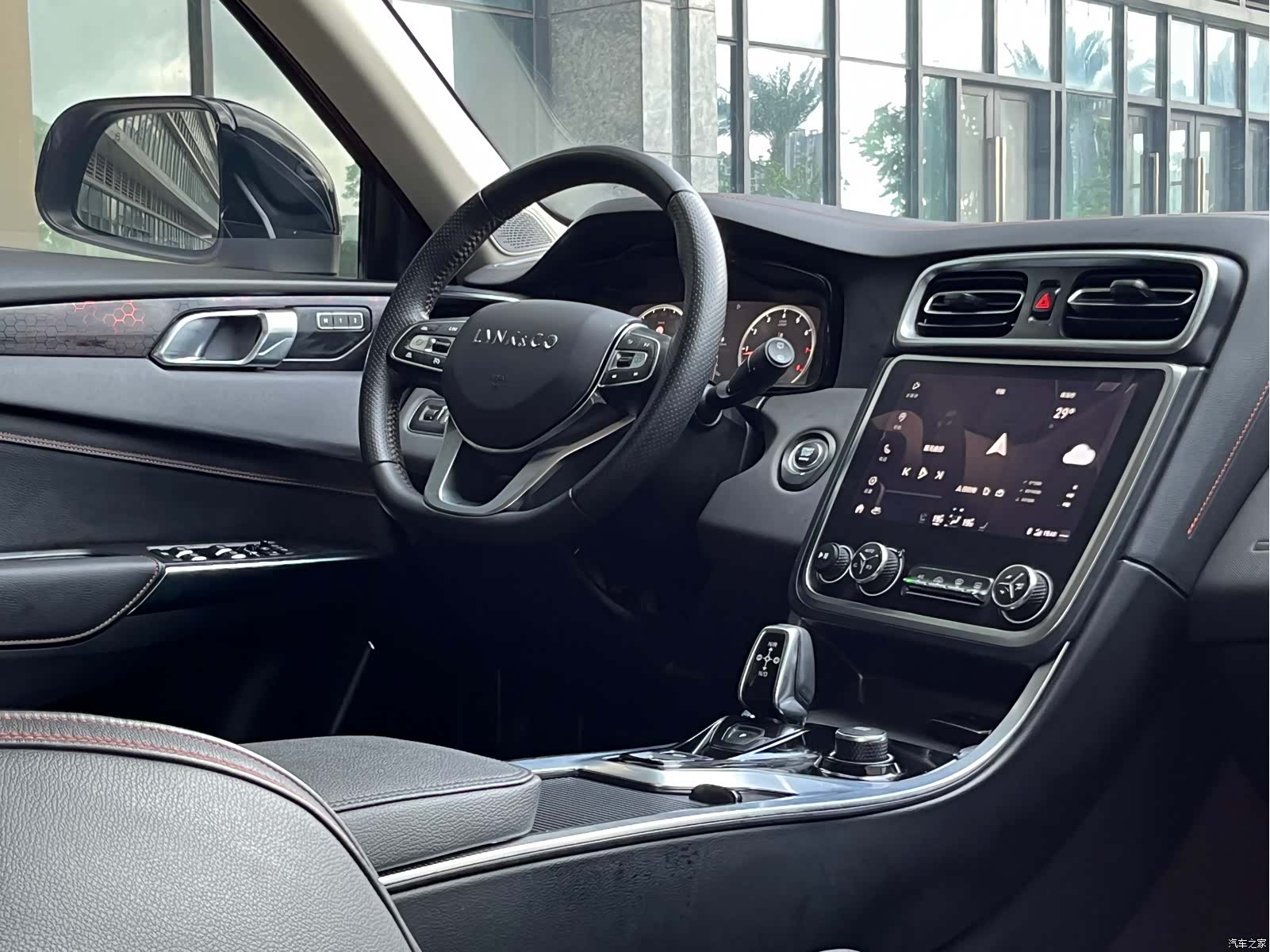 Lynk & Co 01, 2019 12