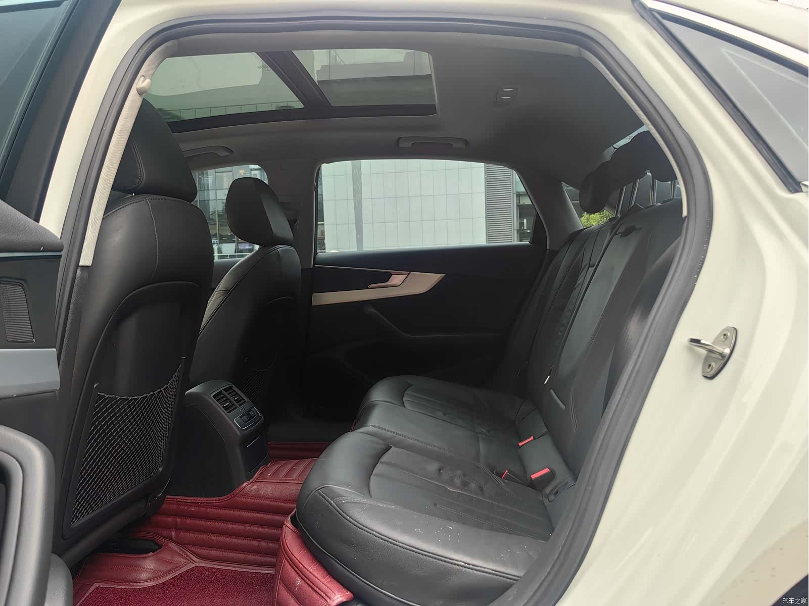 Audi A4L, 2019 15