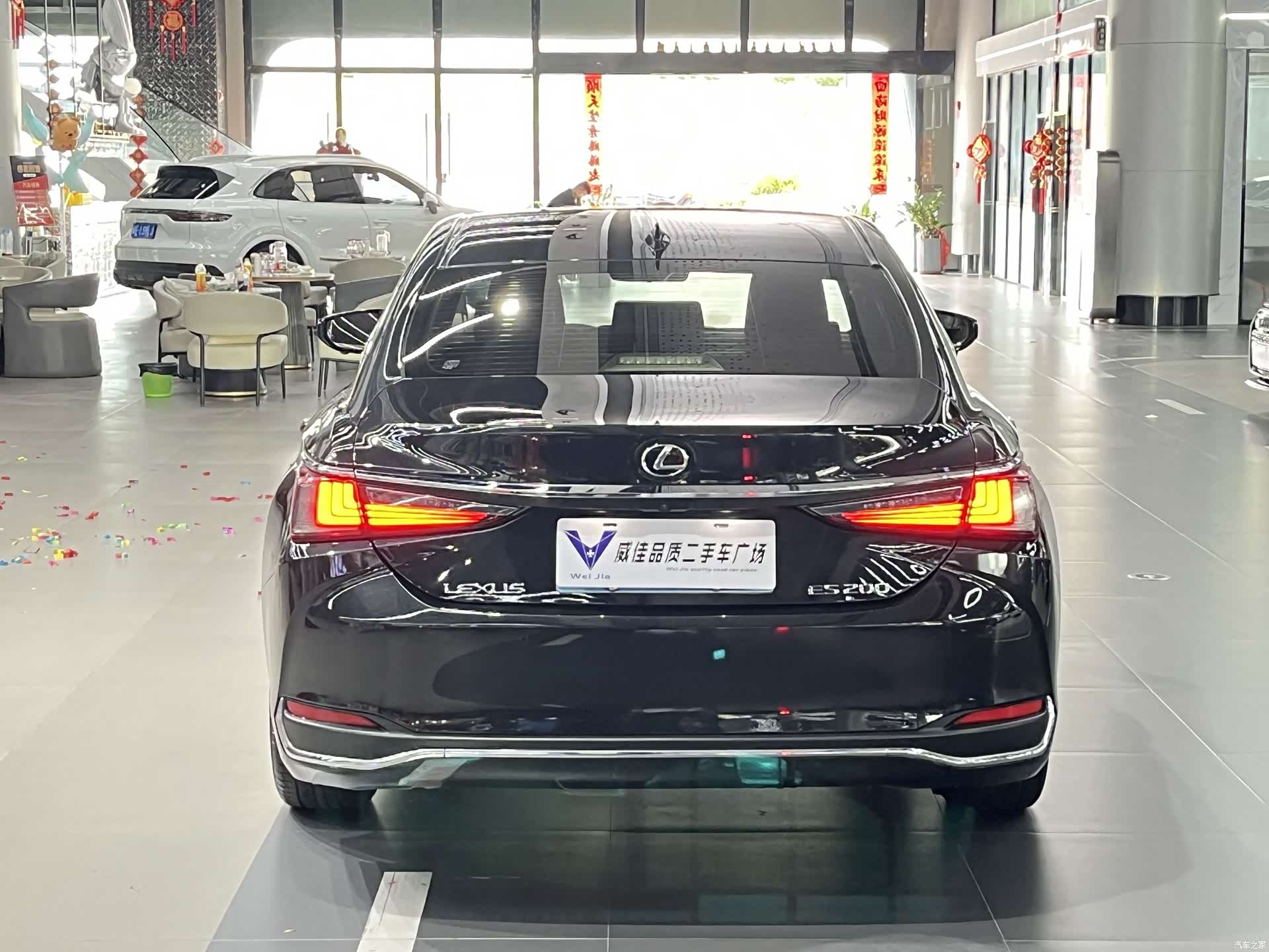 Lexus ES, 2021 9