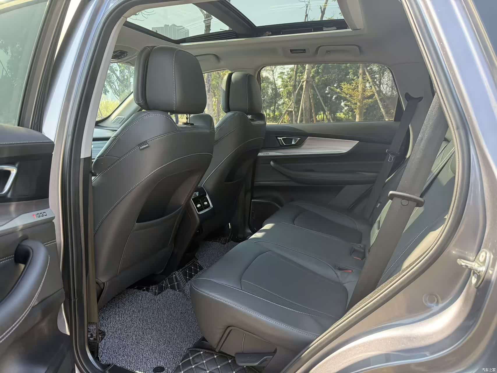 Chery Tiggo 8, 2022 все фото