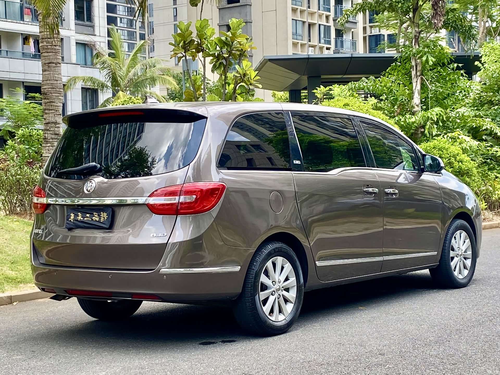 Buick GL8, 2016 10