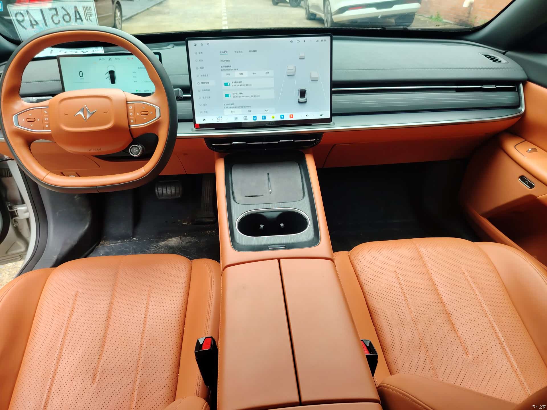 DongFeng eπ007, 2025 10