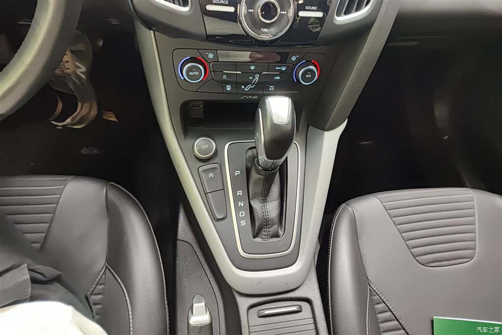 Ford Focus, 2017 16