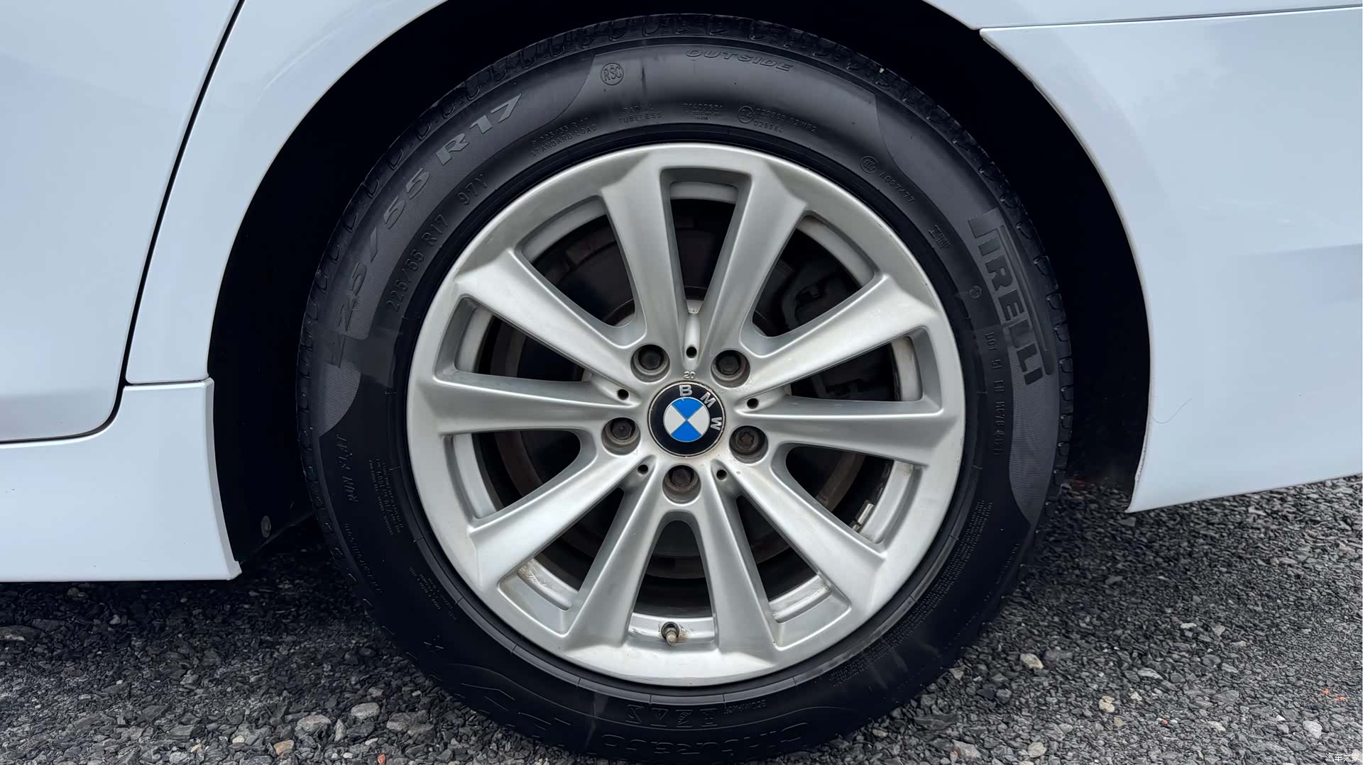 BMW 5 Series, 2017 17