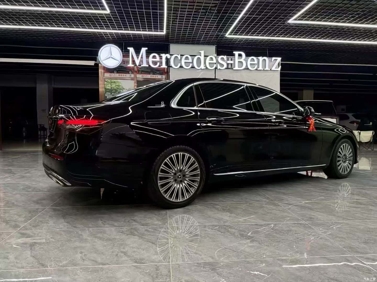 Mercedes-Benz E-Class, 2022 6