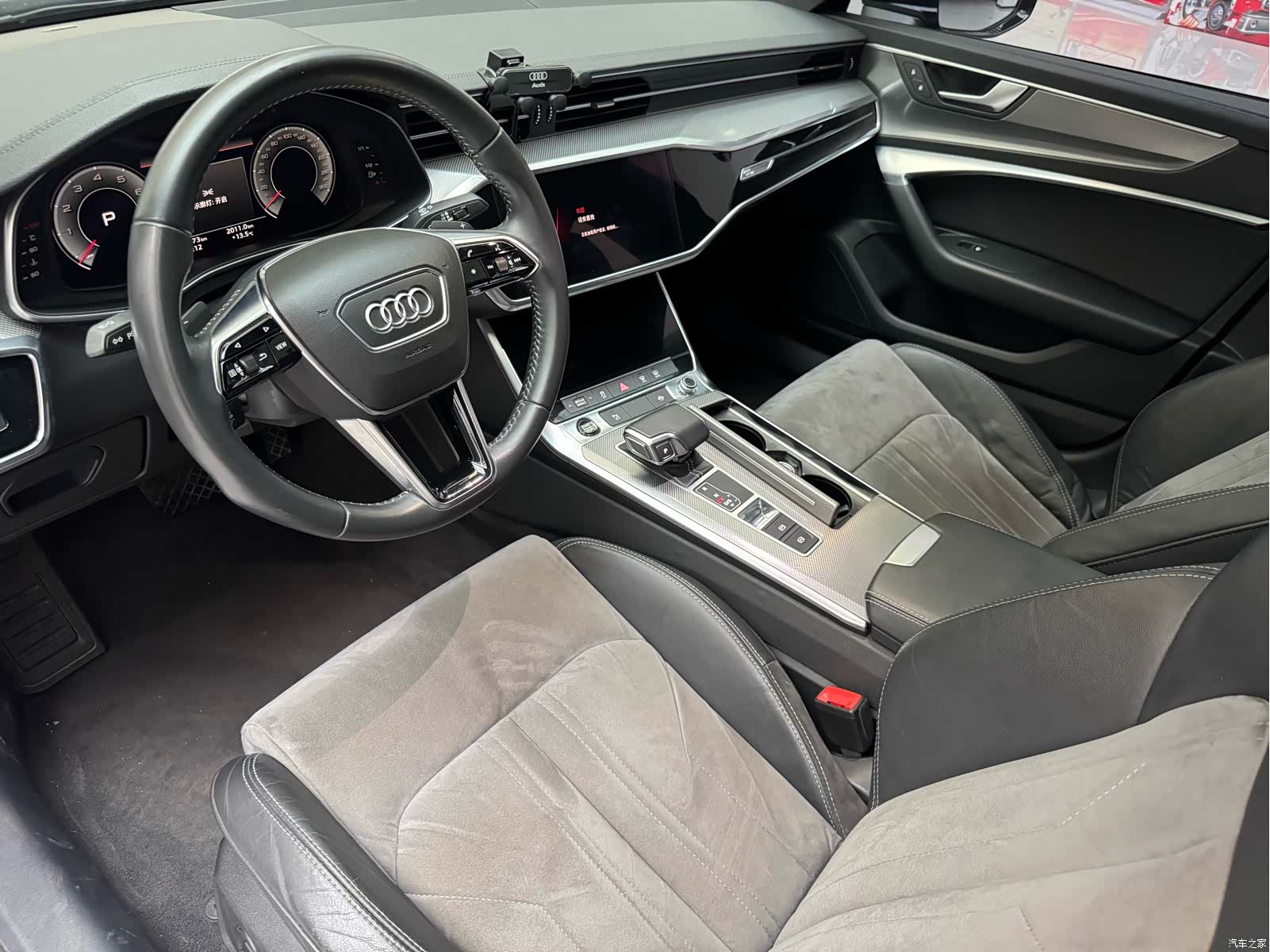 Audi A6L, 2020 11