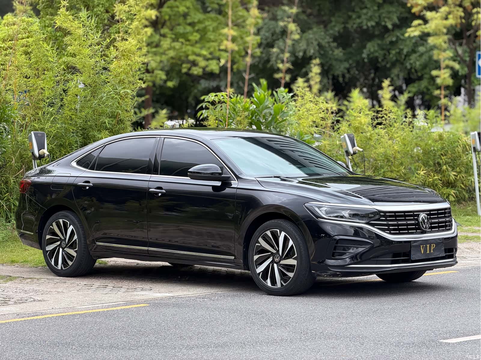 Volkswagen Passat, 2022 3