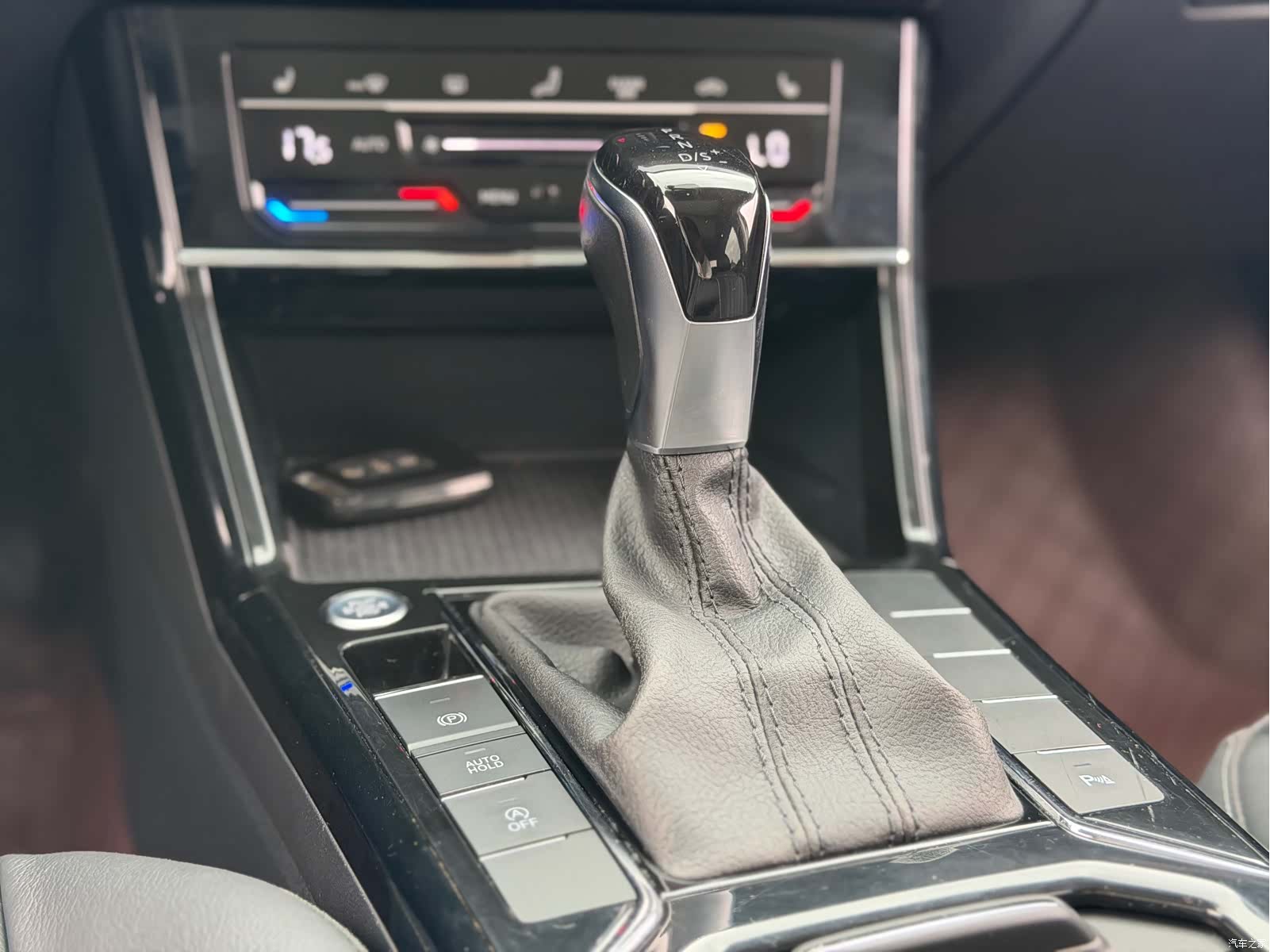 Volkswagen Passat, 2022 7