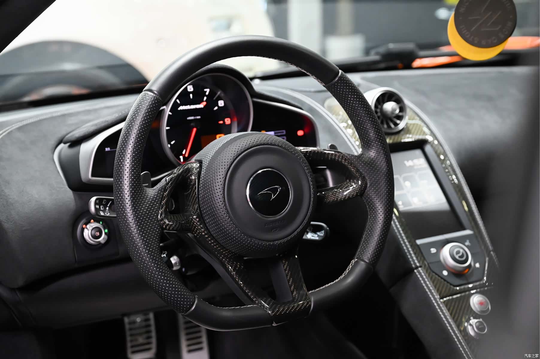 McLaren 650S, 2017 10