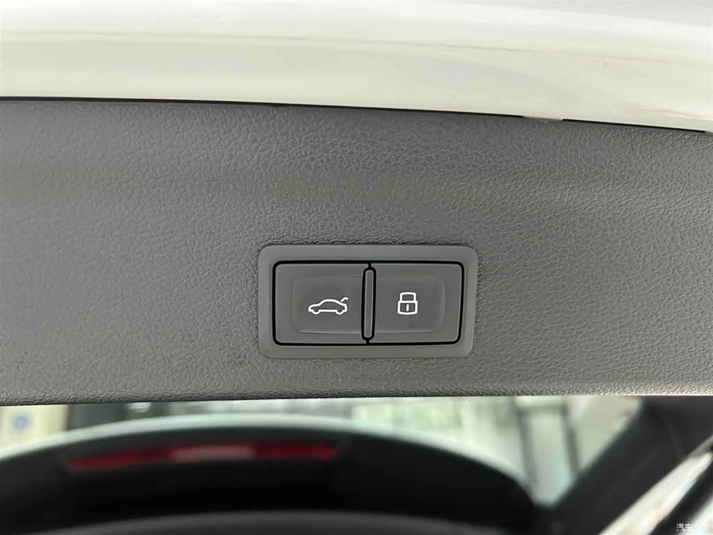 Audi Q3, 2023 17