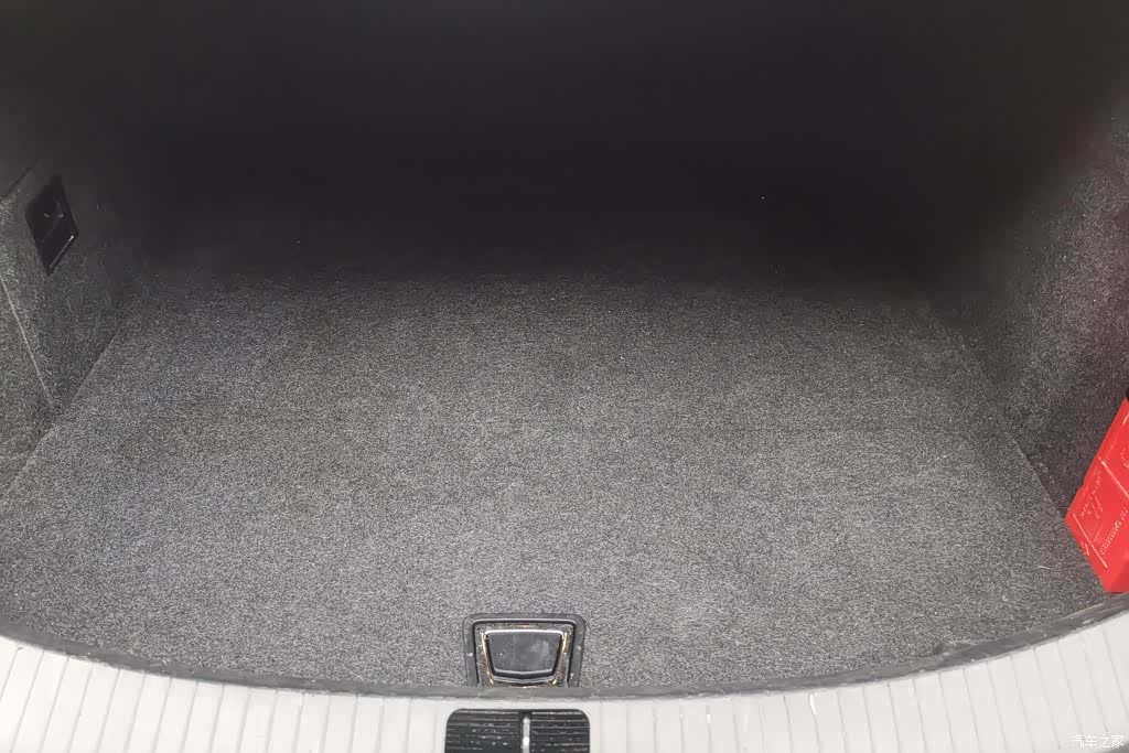Cadillac XTS, 2018 4