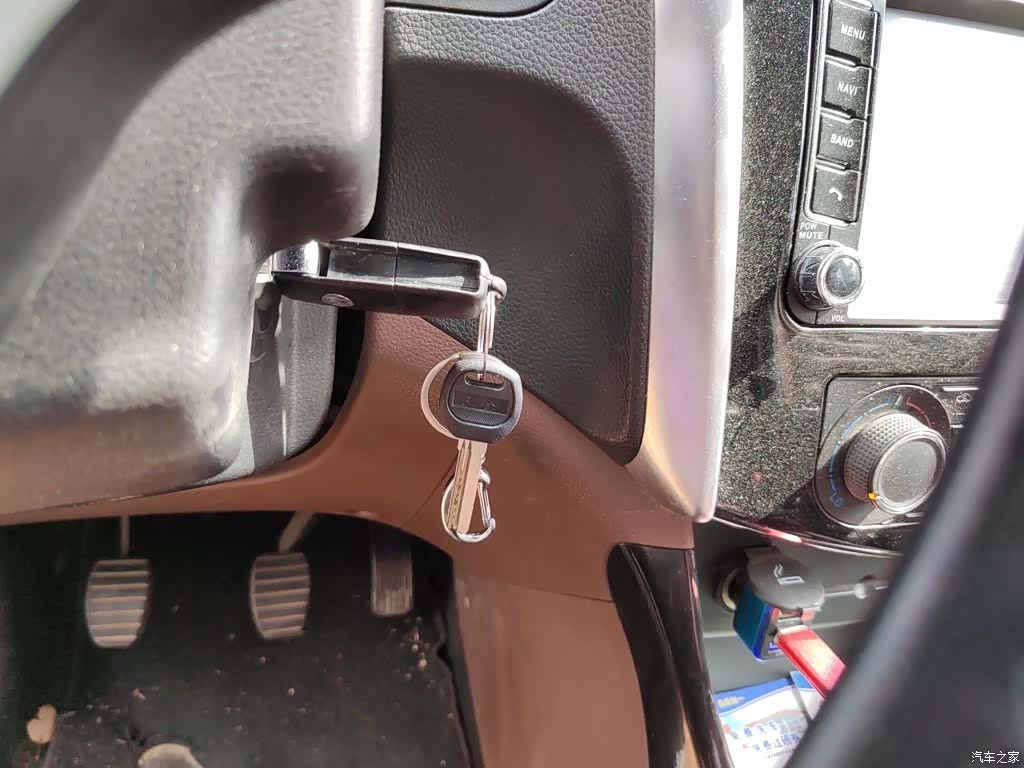 DongFeng SX6, 2016 9