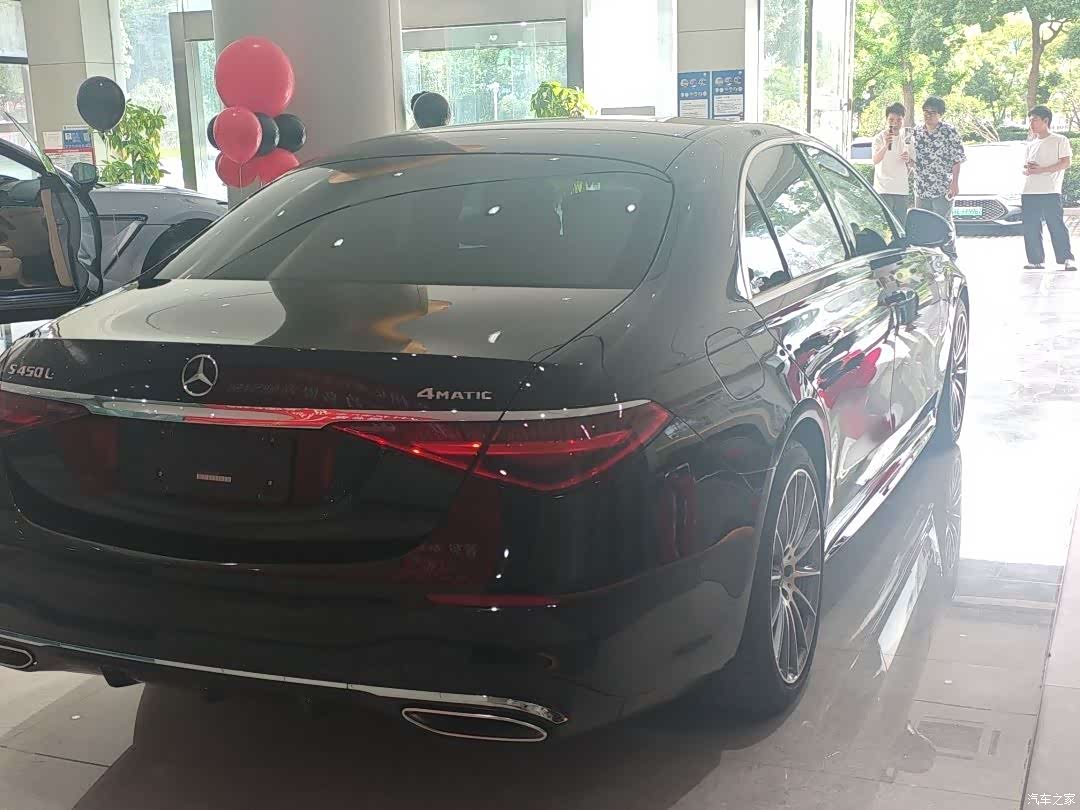 Mercedes-Benz S-Class, 1900 все фото