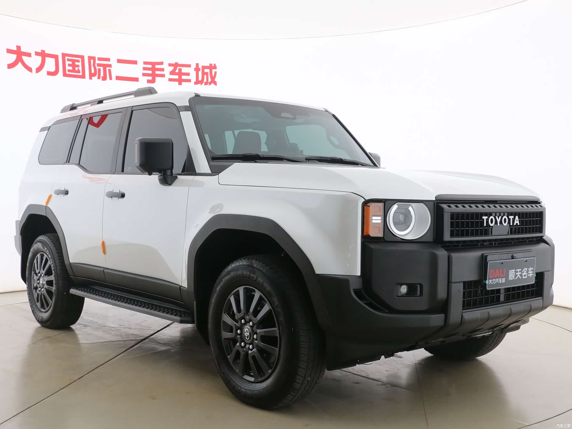 Toyota Prado, 2024 3