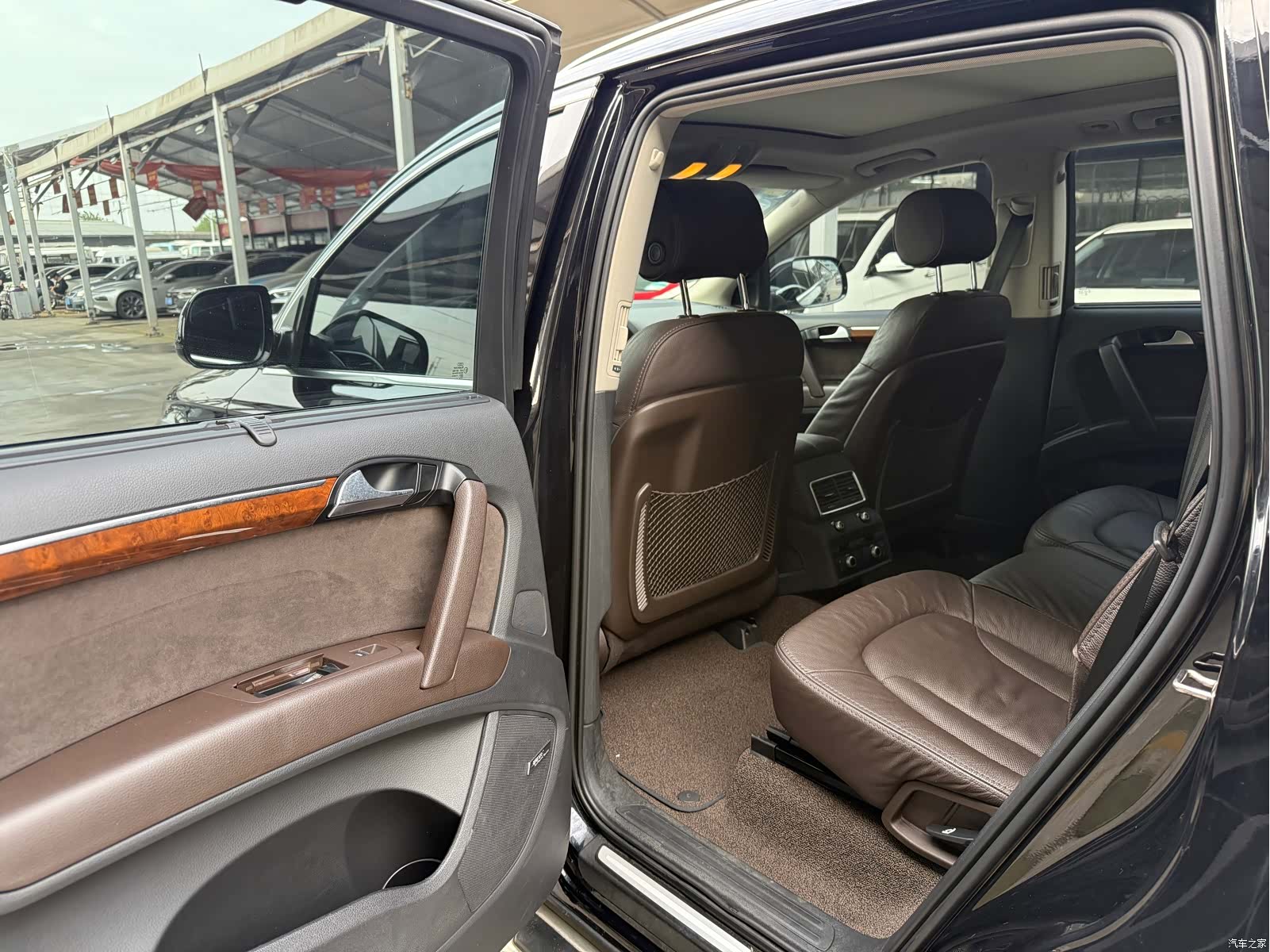 Audi Q7, 2015 11