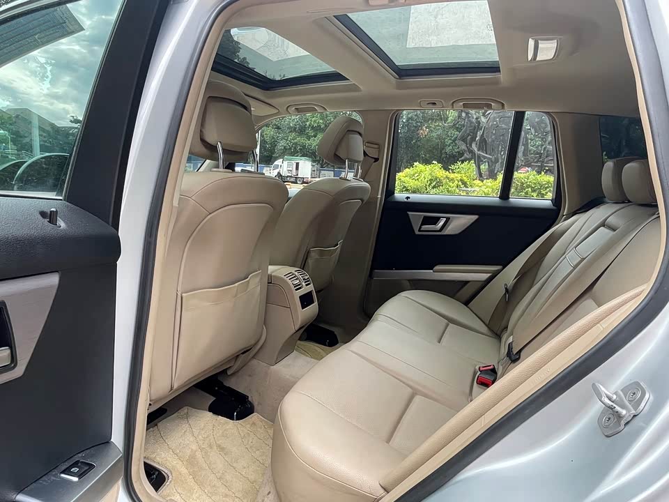 Mercedes-Benz GLK grade