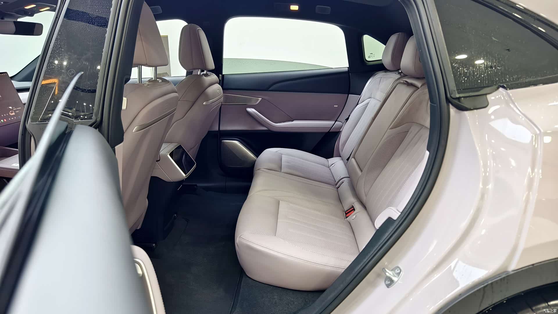 NIO L60, 2025 10