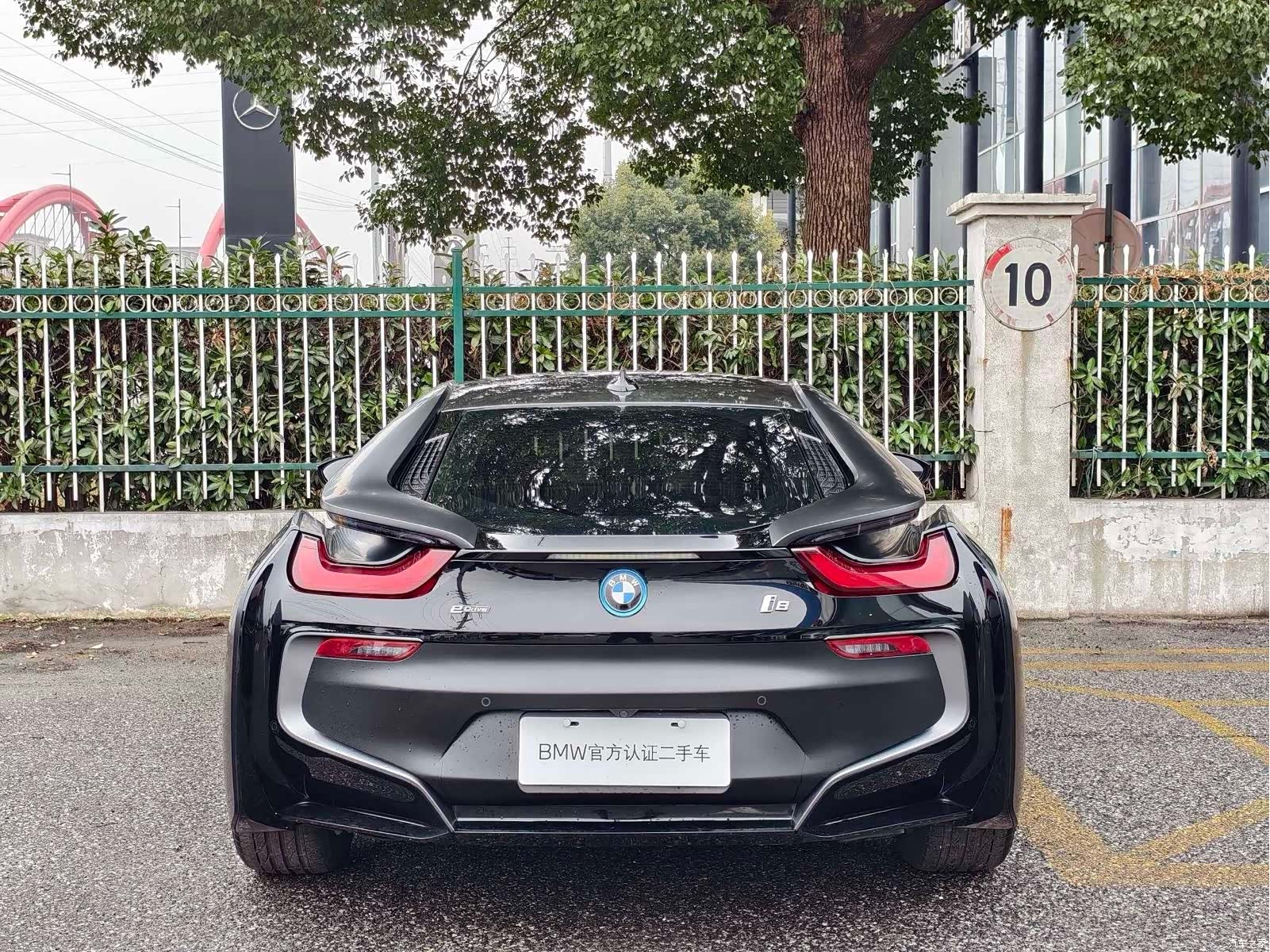 BMW i8, 2018 все фото