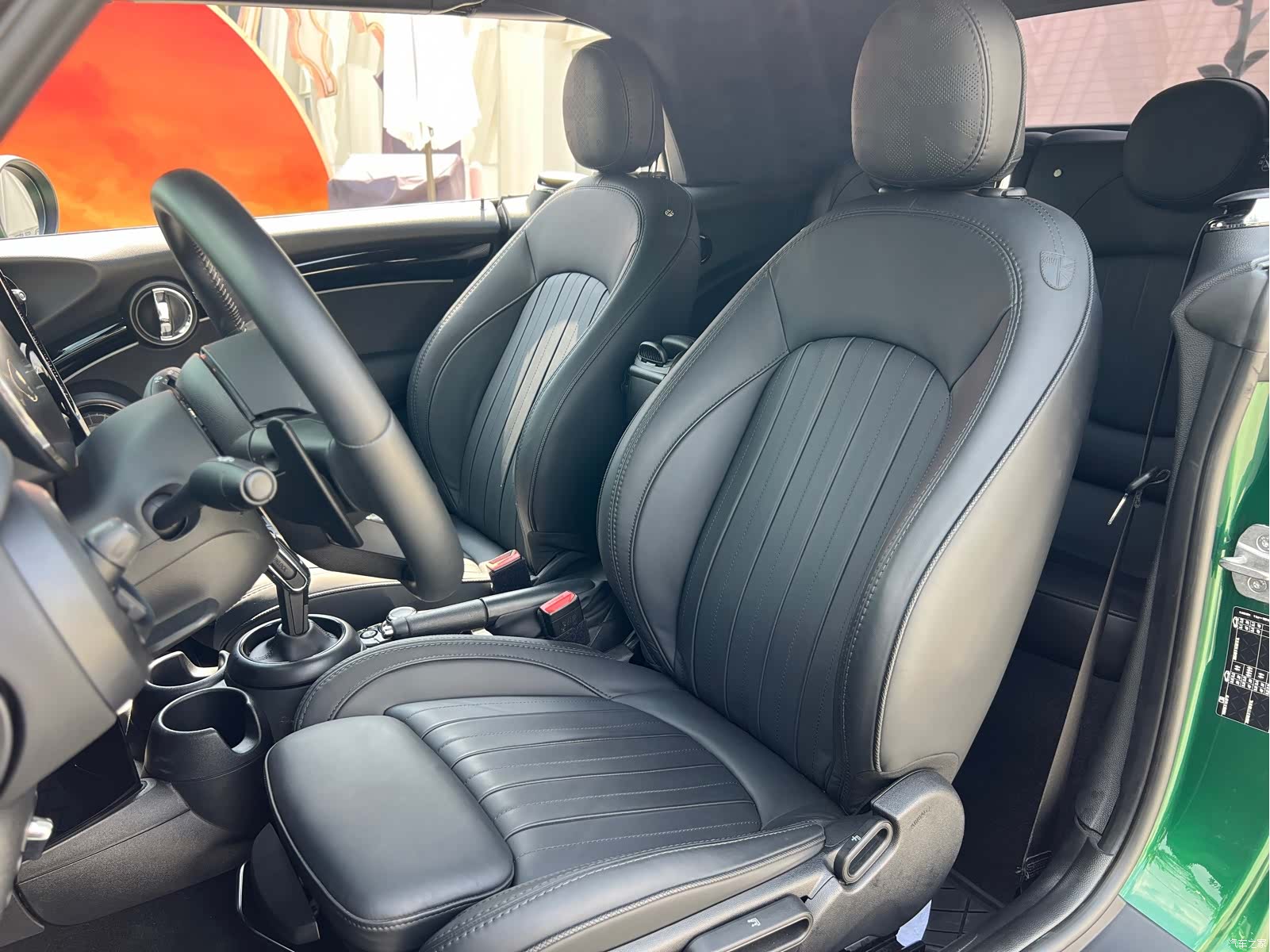 Mini Cooper, 2024 23