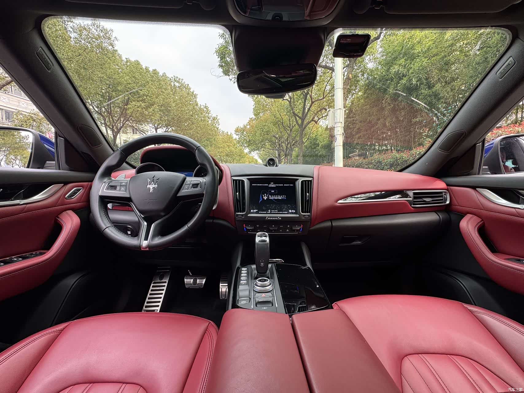 Maserati Levante, 2019 13