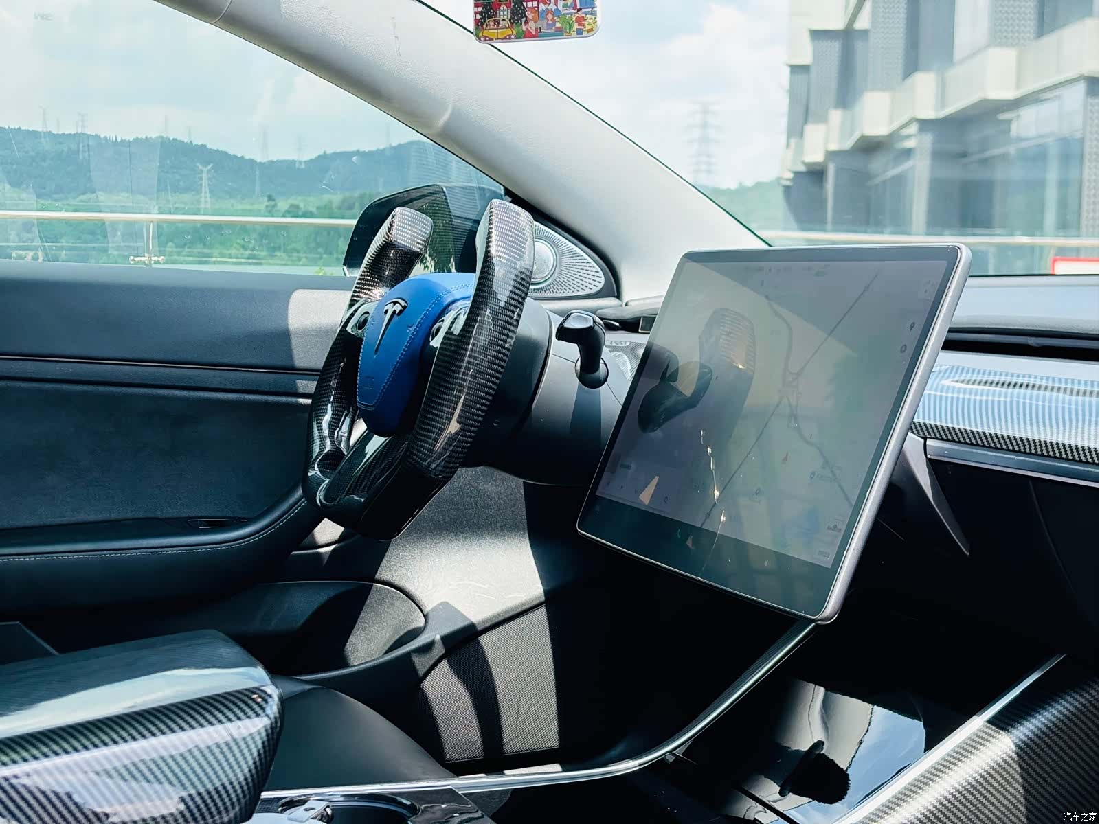 Tesla Model 3, 2020 13