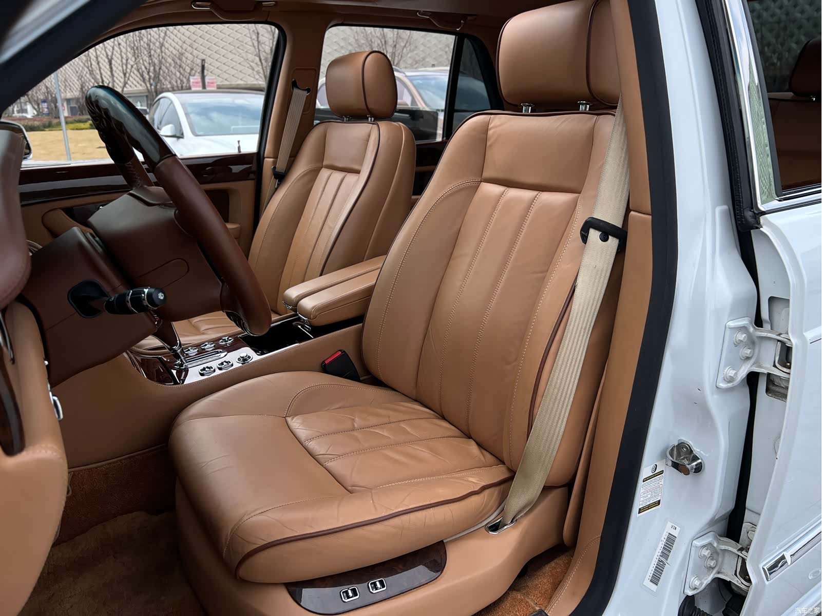 Bentley R, 2006 28