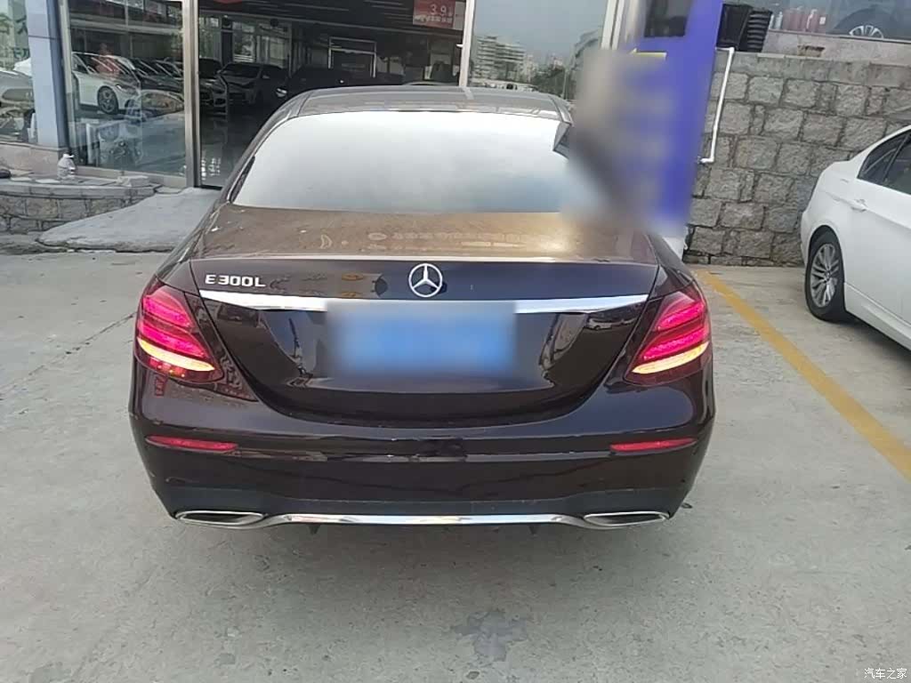 Mercedes-Benz E-Class, 2019 6