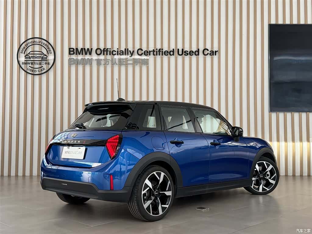 Mini Cooper, 2024 все фото