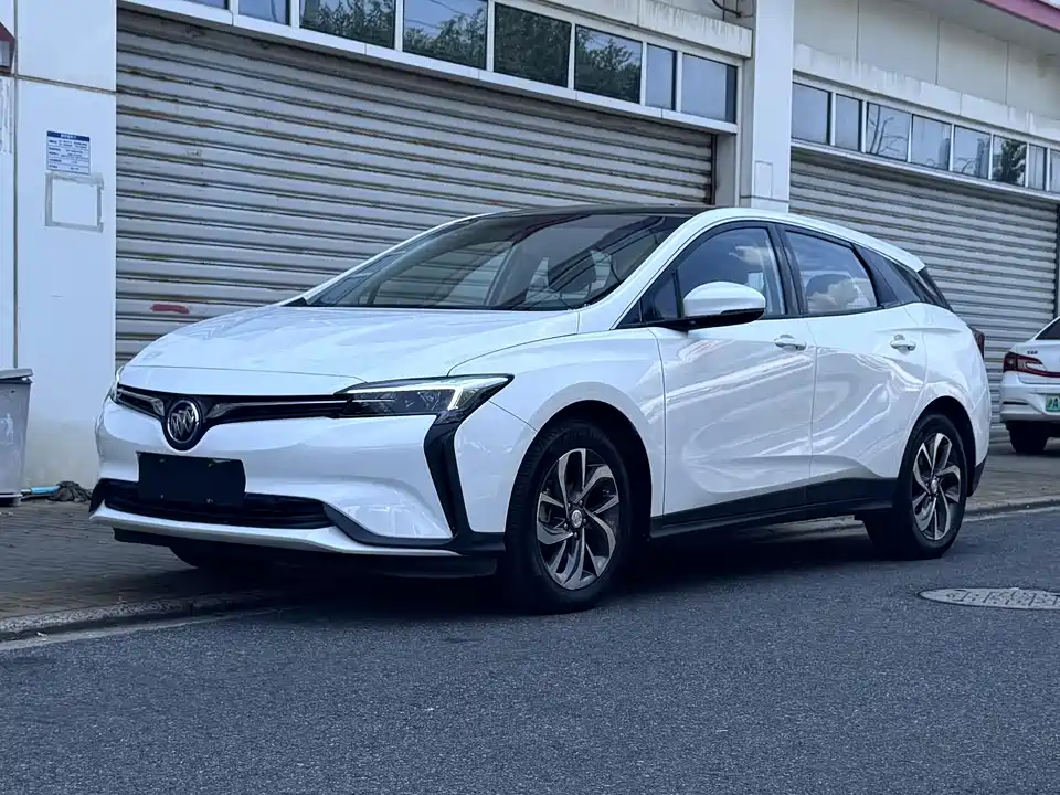 Buick Slightly blue 6