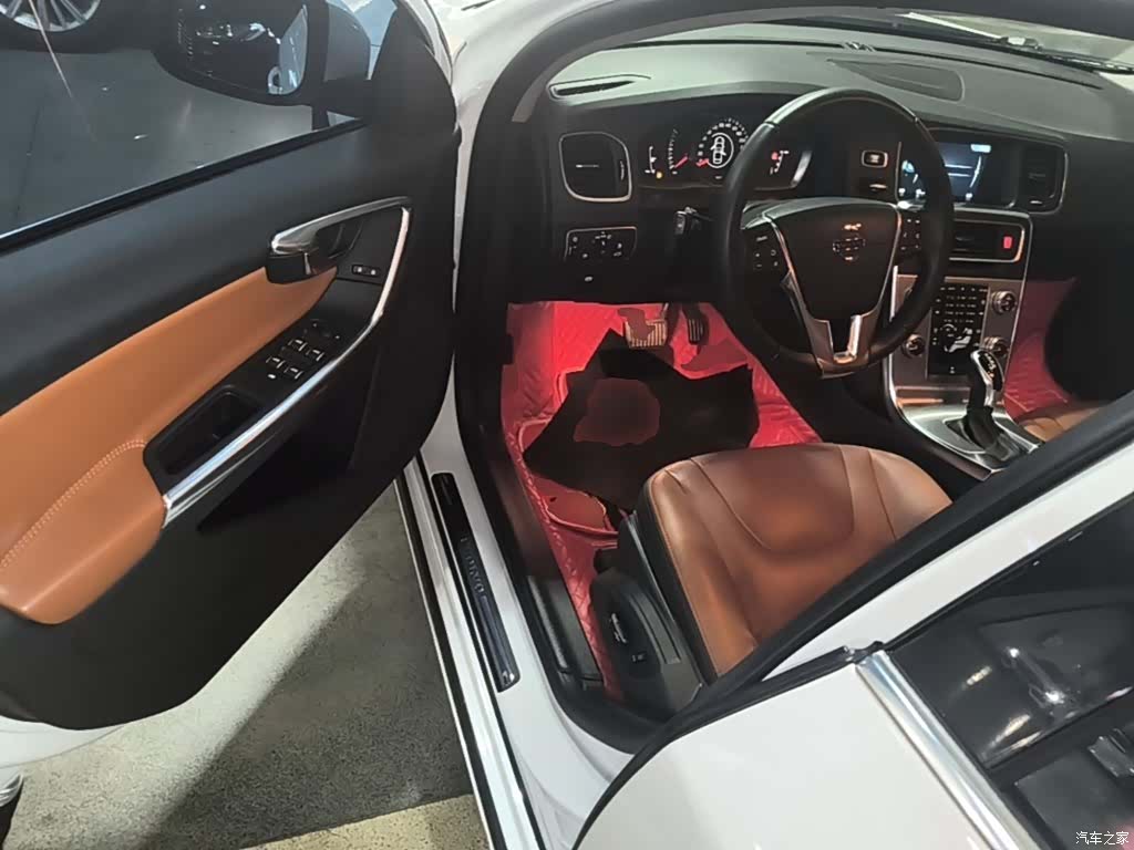 Volvo S60, 2016 16