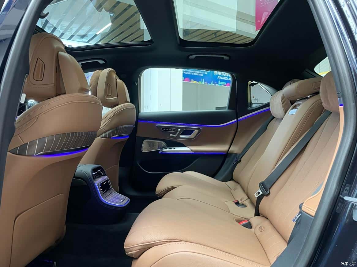Mercedes-Benz E-Class, 2026 все фото