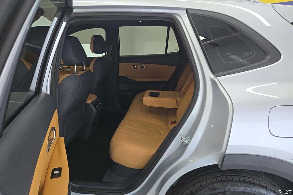 Geely 7, 2025 11