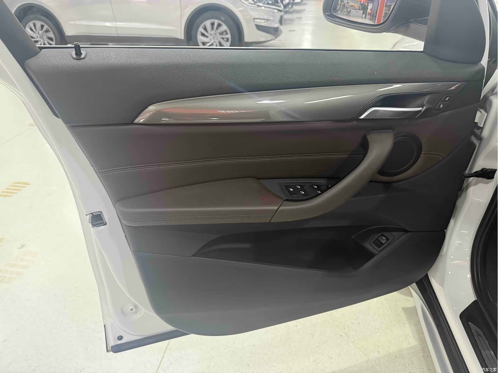 BMW X1, 2017 все фото