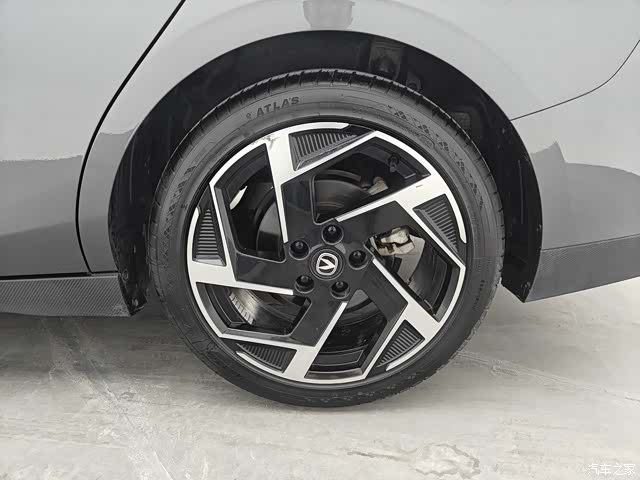 Changan NE, 2023 13