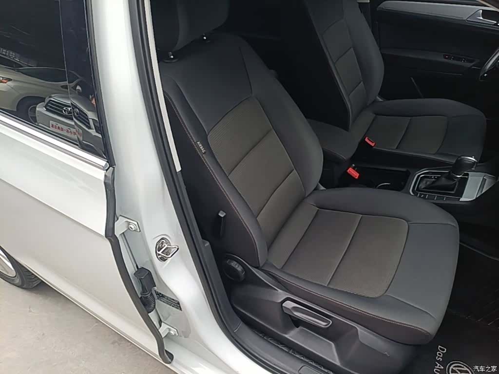 Volkswagen Golf, 2016 25