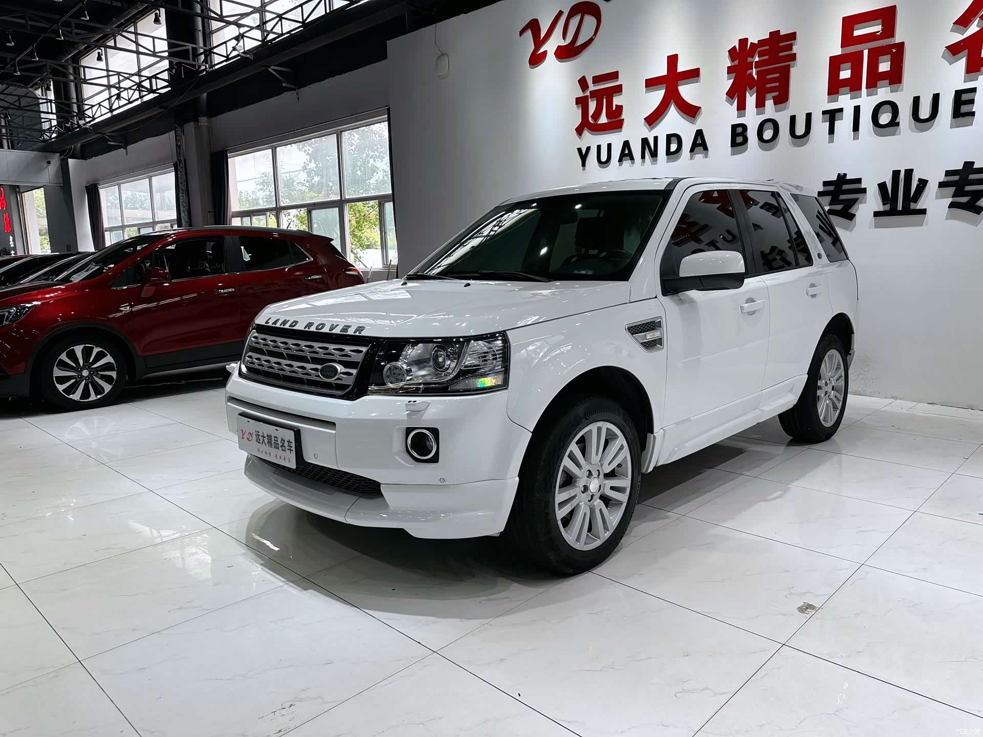 Land Rover Si4, 2014 1