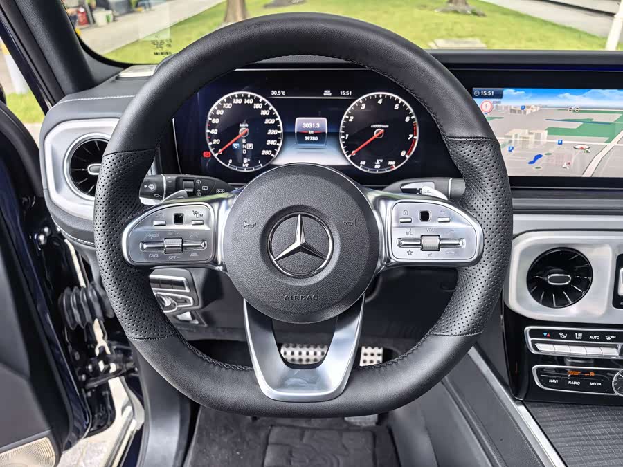Mercedes-Benz G-Class 2024, фото 11