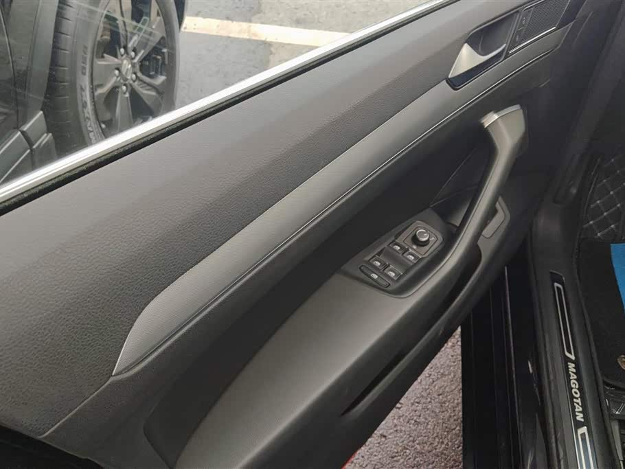Volkswagen Magotan