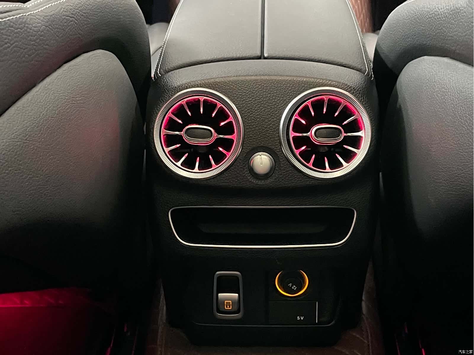 Mercedes-Benz C-Class, 2022 20