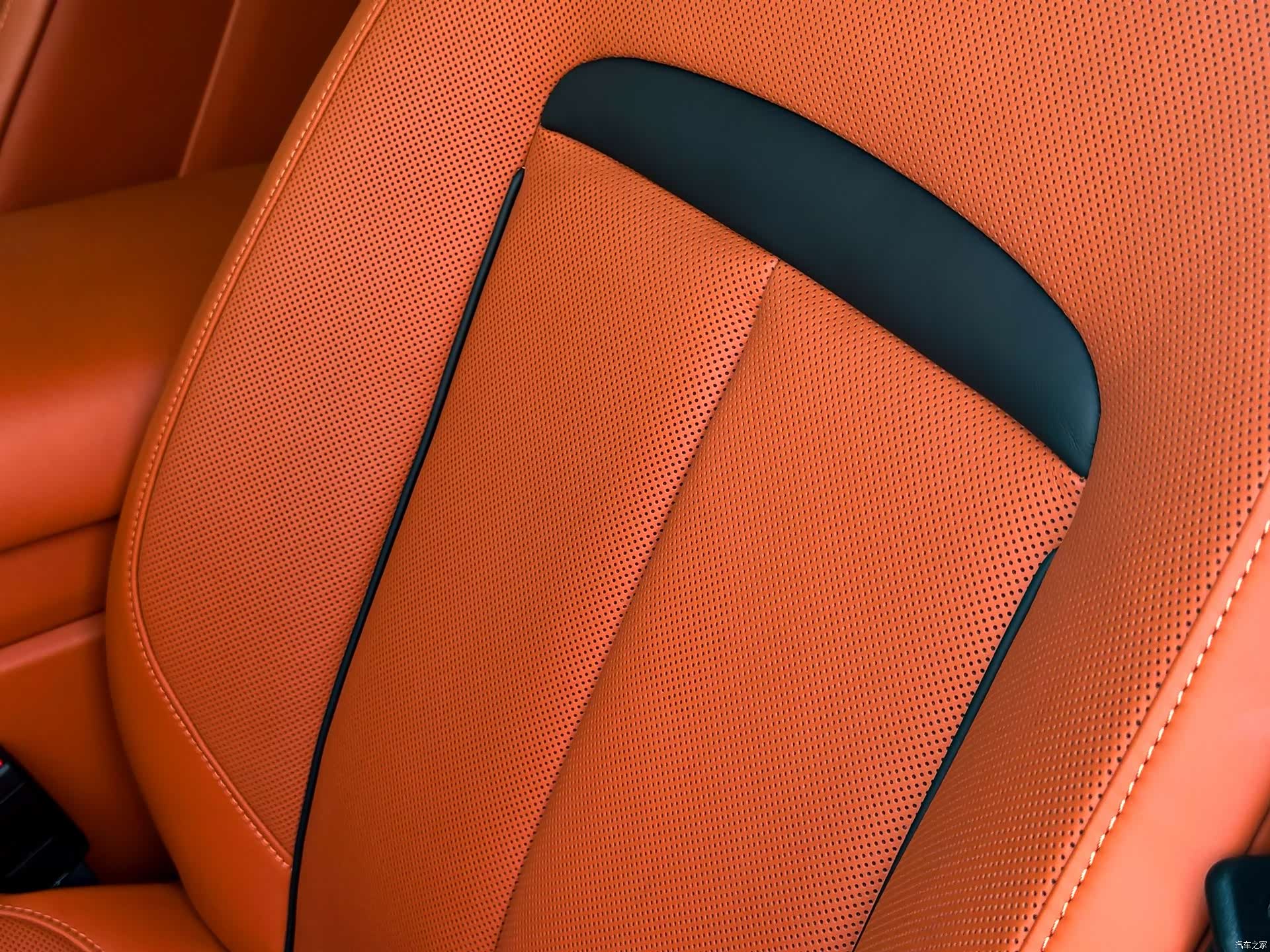 Rolls-Royce Cullinan, 2025 22