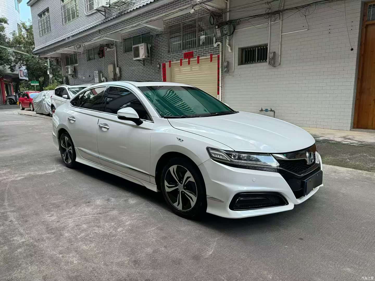 Honda Spirior, 2015 3