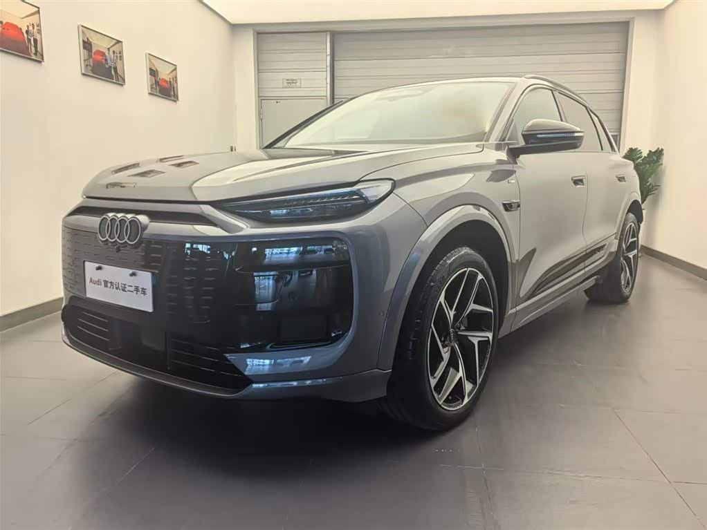 Audi Q6L e-tron