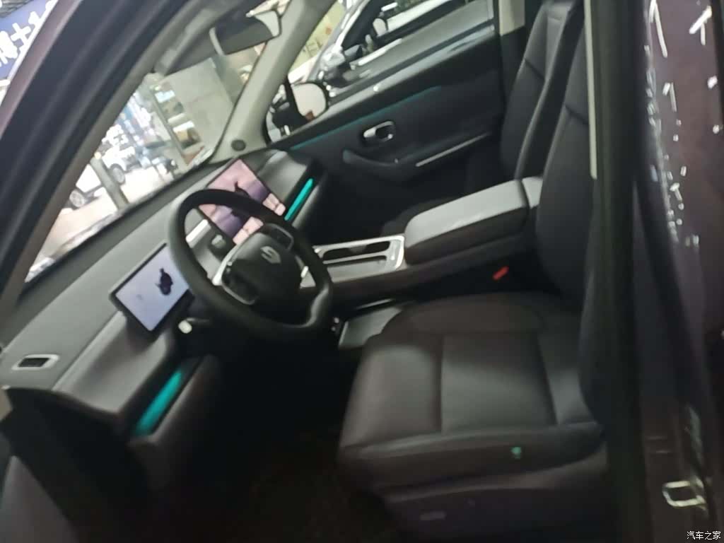 Leapmotor C10, 2026 15